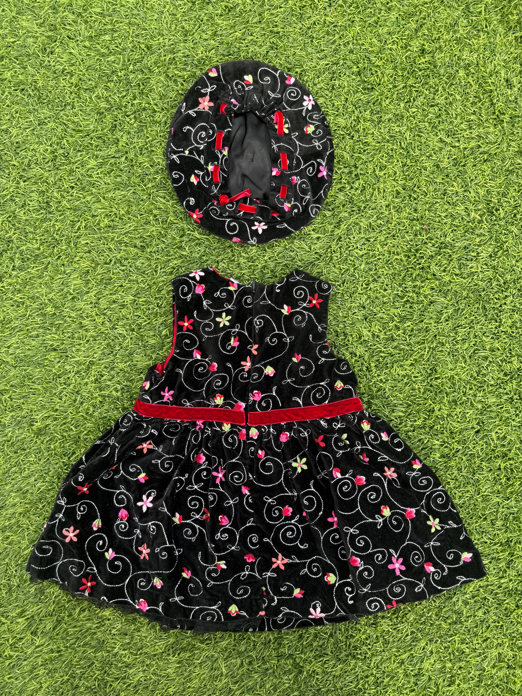 Fall in Manhattan Baby Dress with Matching Hat🍂