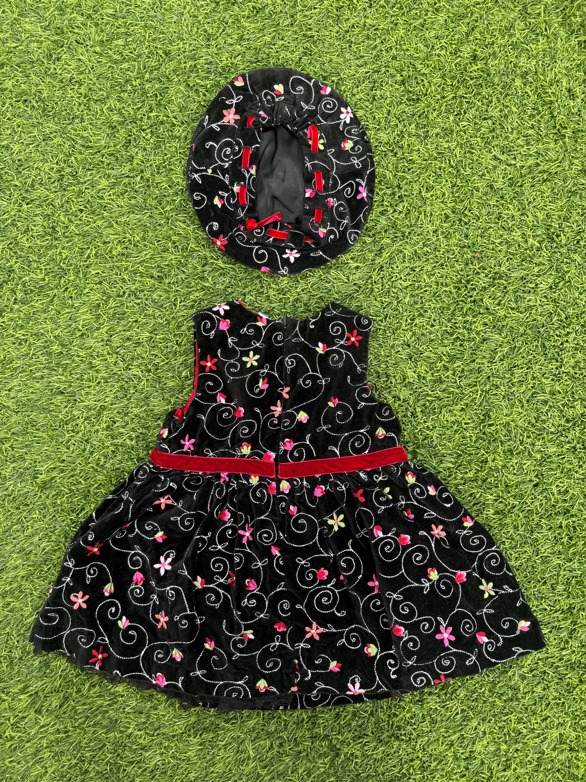 Fall in Manhattan Baby Dress with Matching Hat🍂
