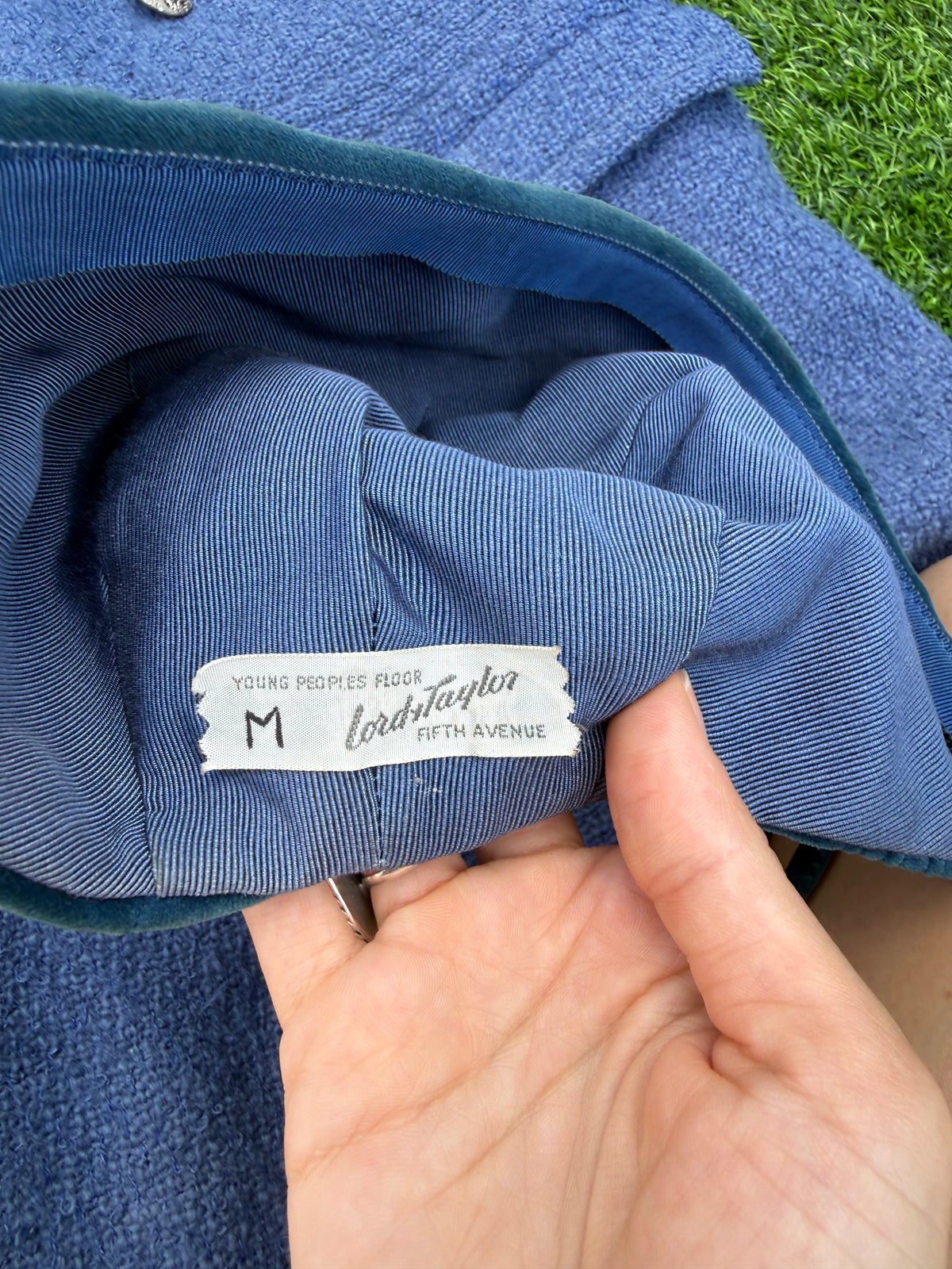 Vintage Lord & Taylor Children’s Coat & Bonnet 💙