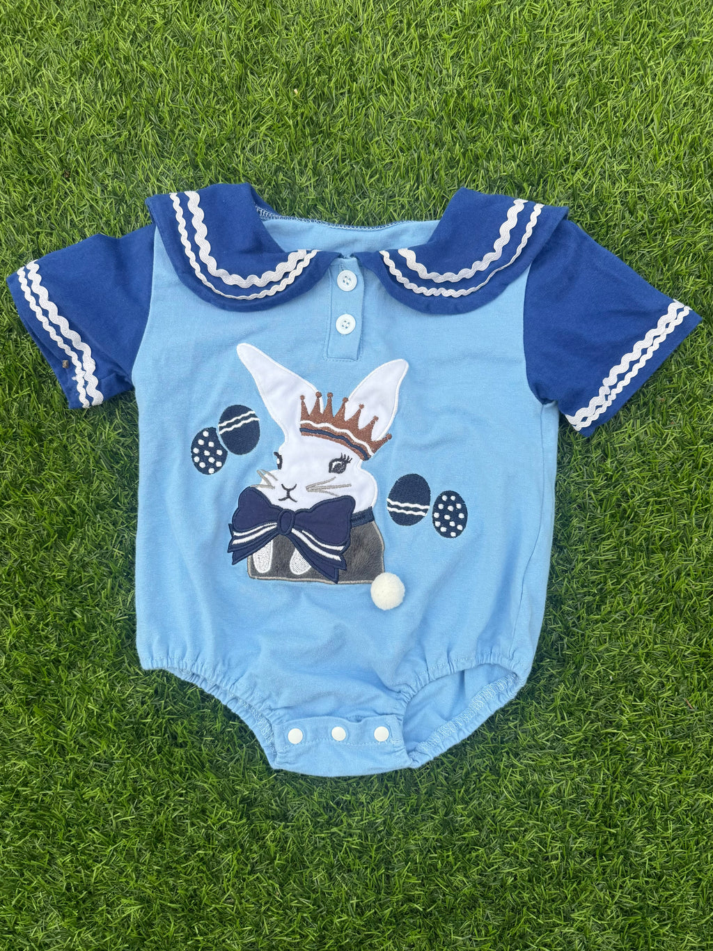 Bunny Print Vintage Baby Romper 🐰