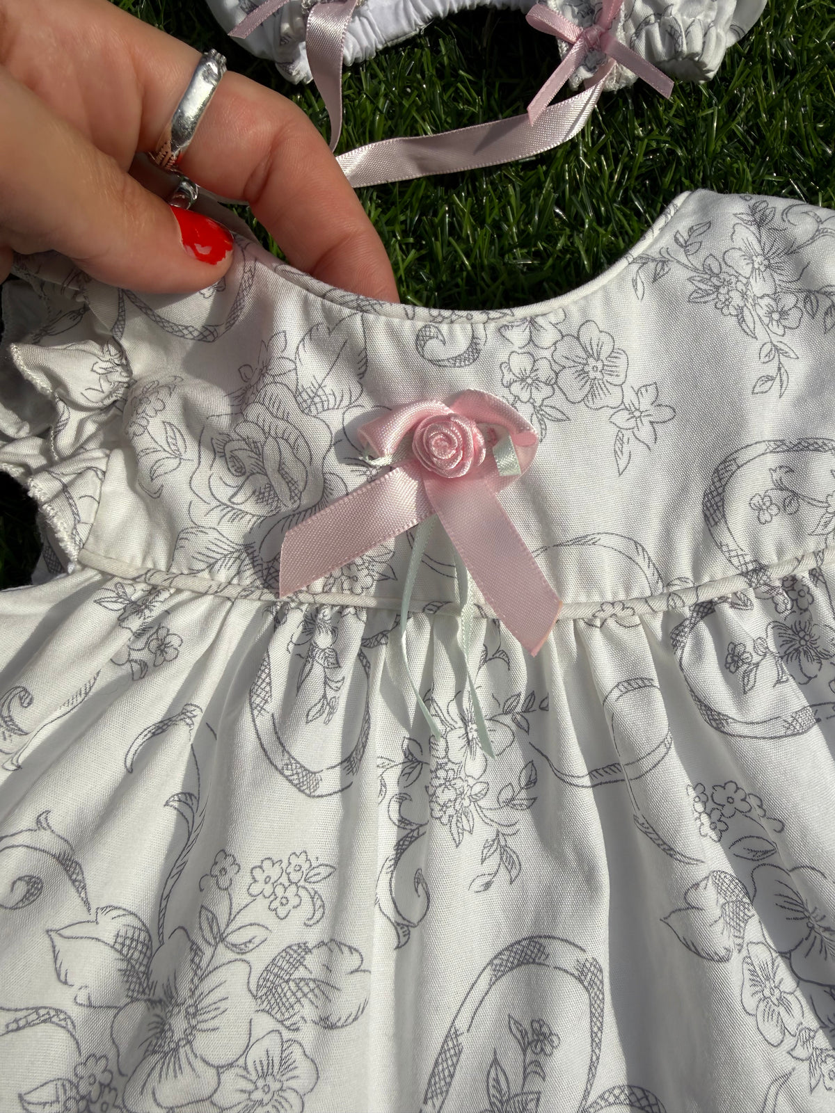 Swan Vintage Baby Dress Set 🦢🎀
