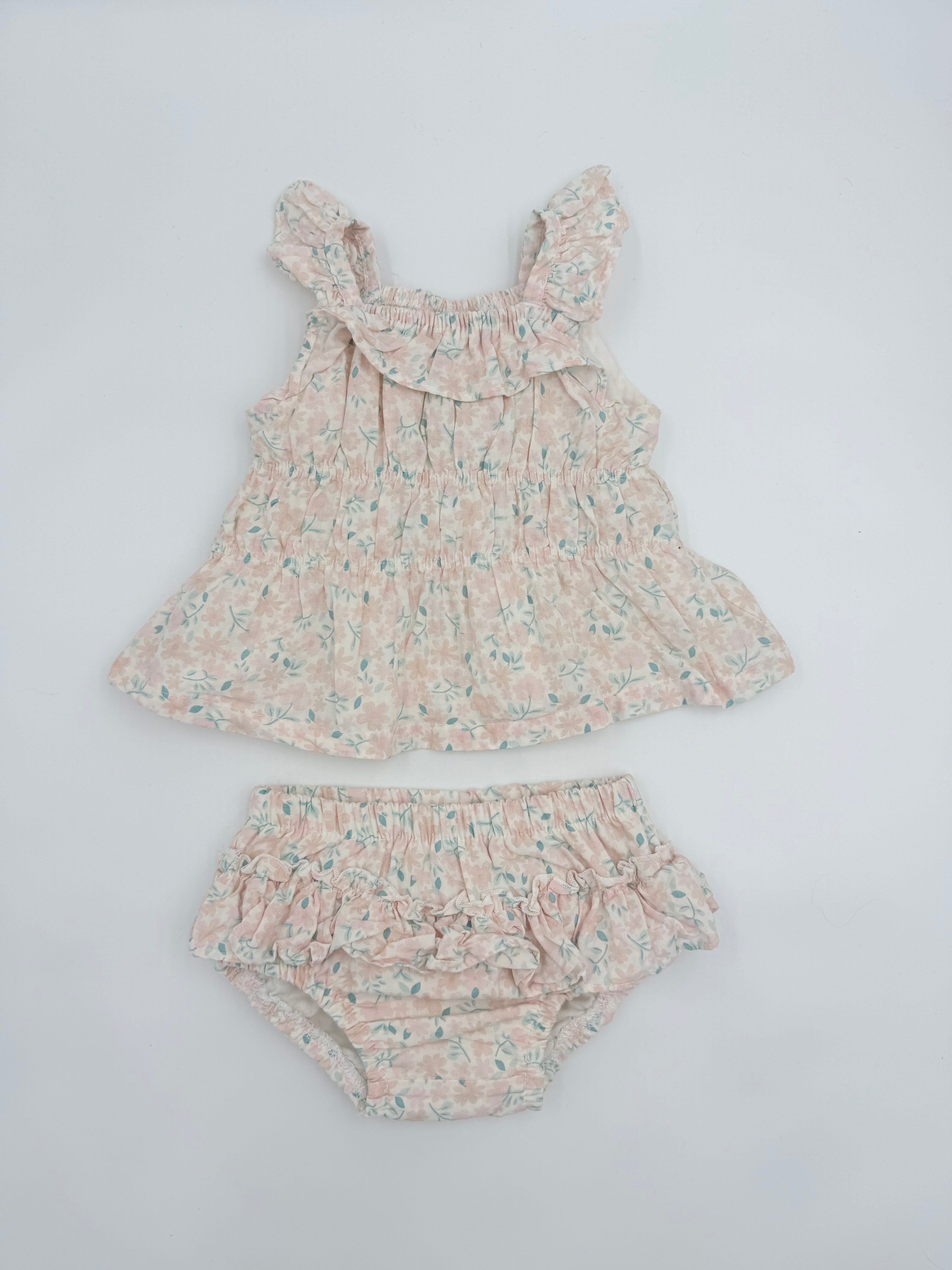 Magnolia Bakery Baby Set
