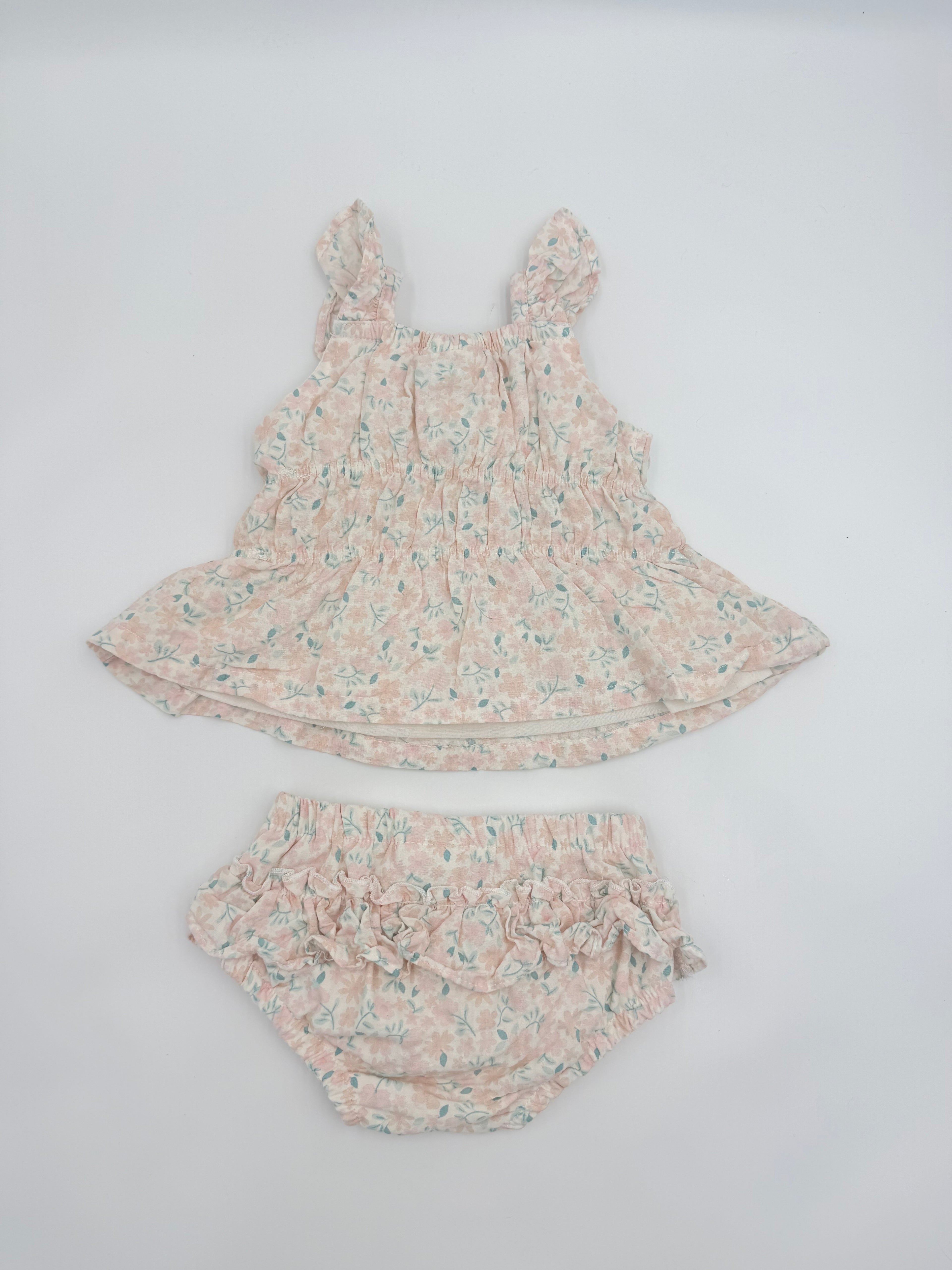 Magnolia Bakery Baby Set
